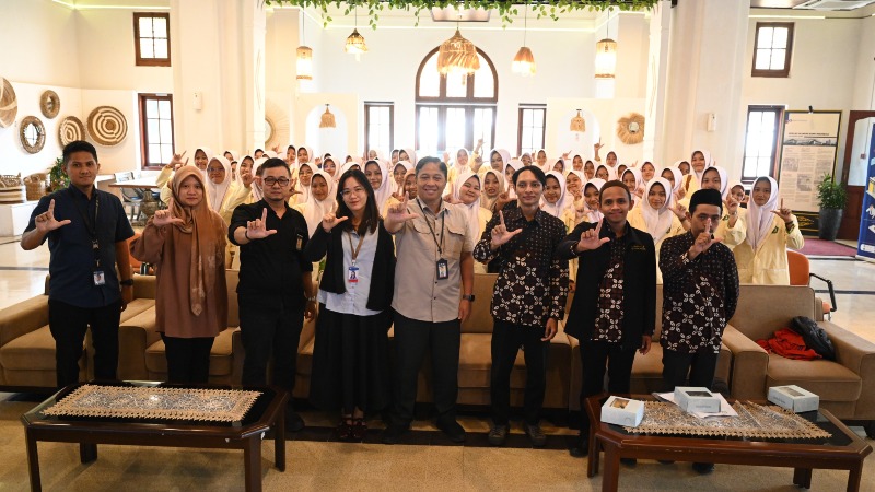 Kunjungan Literasi MA Tahfidzul Qur’an Al Muna